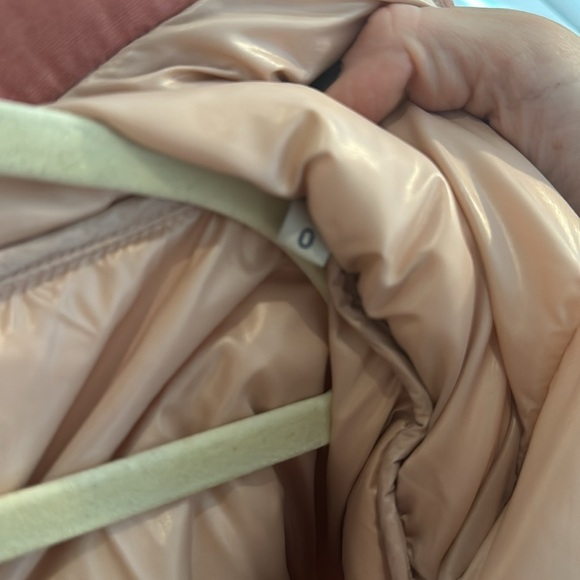 Moncler Velvet Pink Bomber - Picture 5 of 8